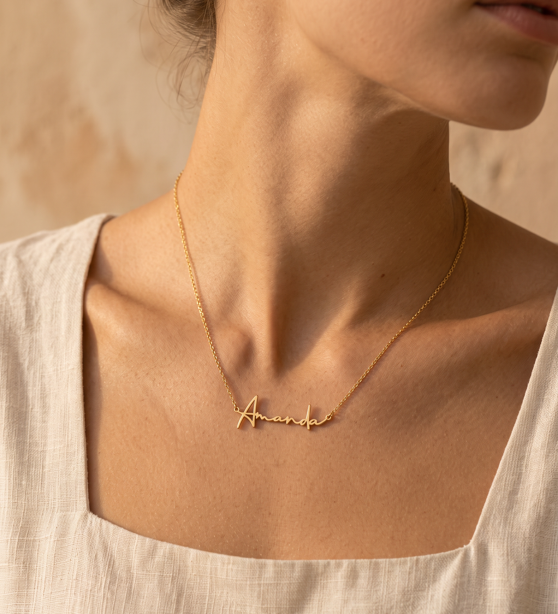 LAURA - NAAMKETTING